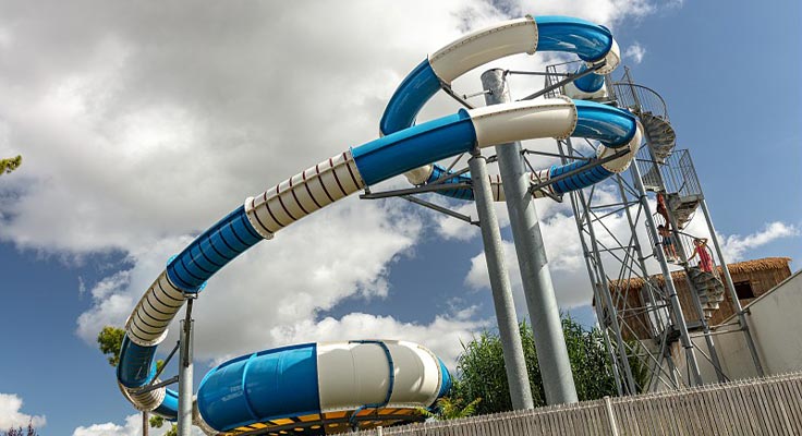 Tobbogan aquatique au camping &agrave; Saint-Jean-de-Monts